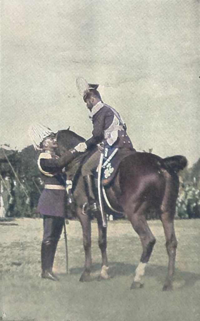 Von der Jubelfeier des russischen Leibgarde-Ulanenregiments - Der Zar und General v. Mackensen, Führer der deutschen Depurtation