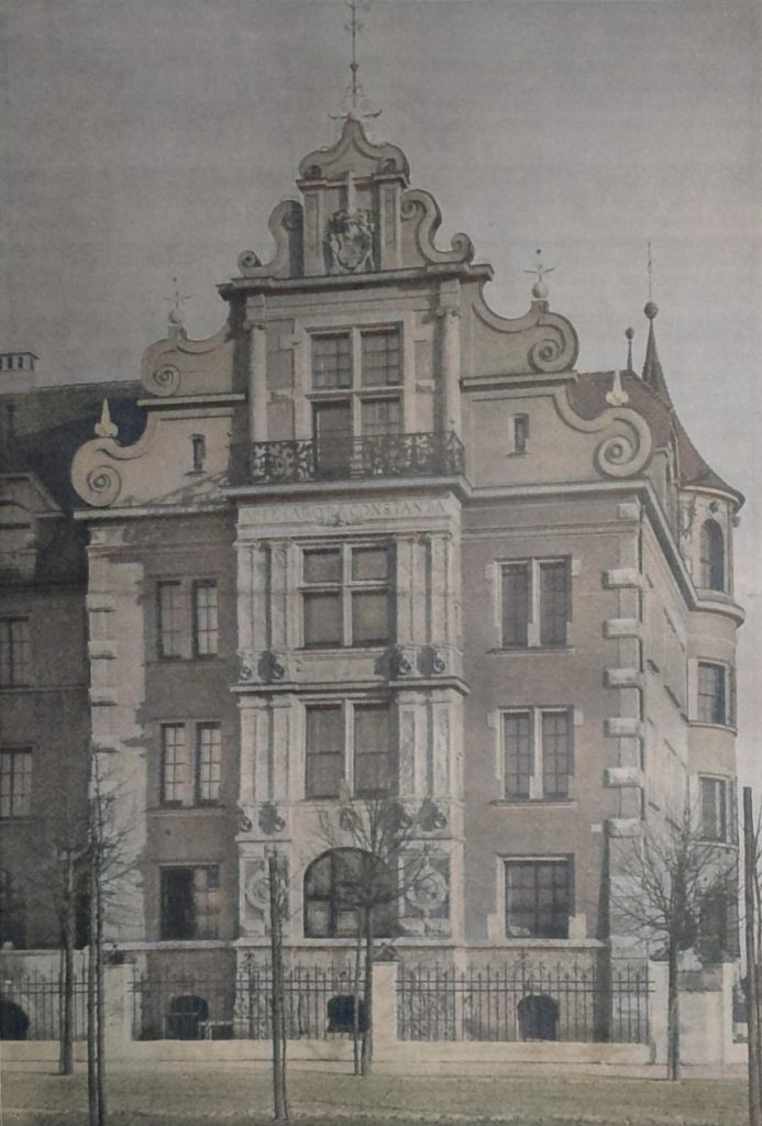 Haus Emanuel Seidl in München. Architekt Prof. Emaunuel Seidl. Ansicht des Hauptgiebels