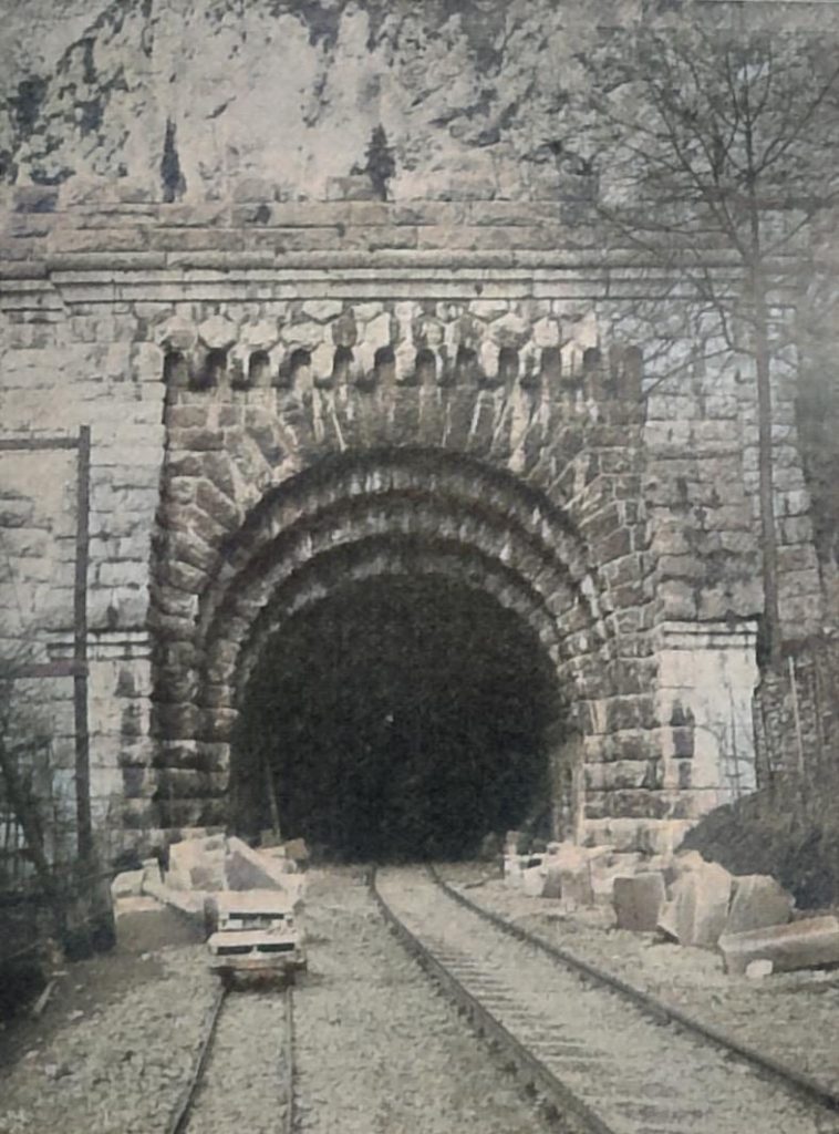 Klotz-Tunnel. Südliches Portal. Im Umbau begriffen