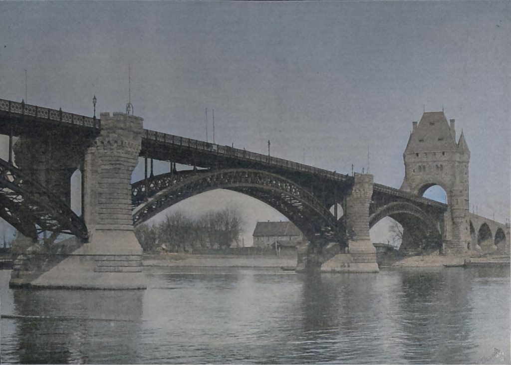 Abbildg. 2. Die neue Strassenbrücke