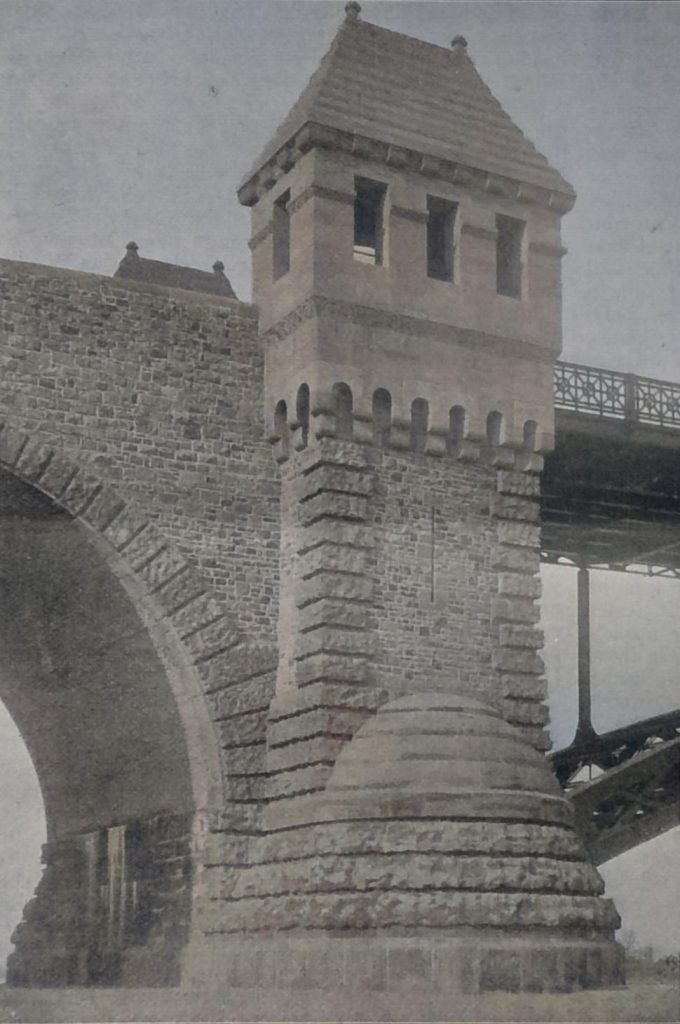 Abbildg. 20. Uferpfeiler der Strassenbrücke auf der Womser Seite