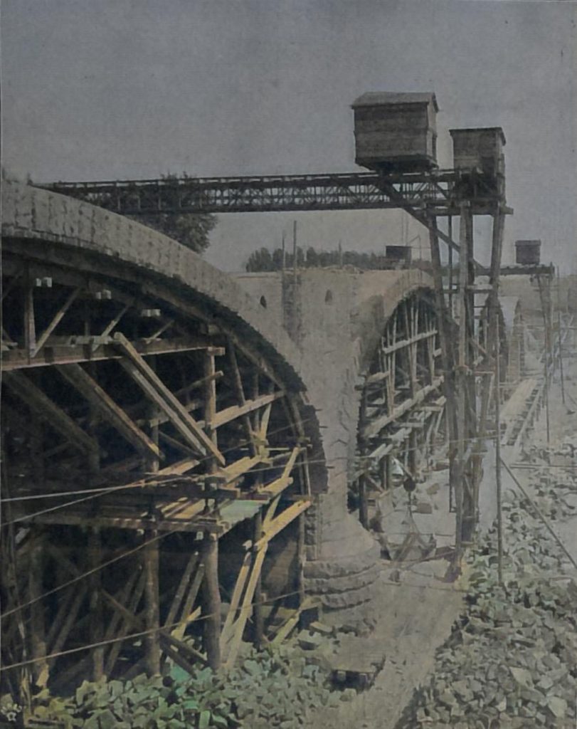 Abbildg. 9. Lehr- und Versetz-Gerüste der Fluthbrücke
