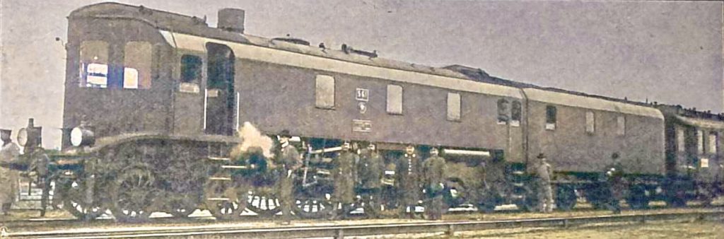 2/6gekuppelte Schnellzuglokomotive mit Versuchszug. Maximalgeschindigkeit 137 km