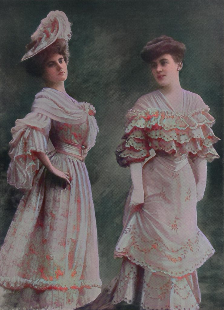 2. (l) Hochmodernes Frühjahrskleid aus cremefarbiger Louisine. Atelier Rouff. 3. (r) Kleid aus mattrosa Leinenstoff über rosa Seide. Atelier Redfern