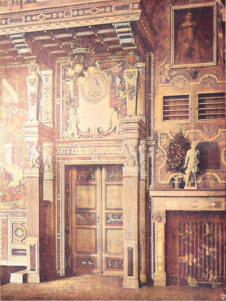 Thürumrahmung im Festsaal